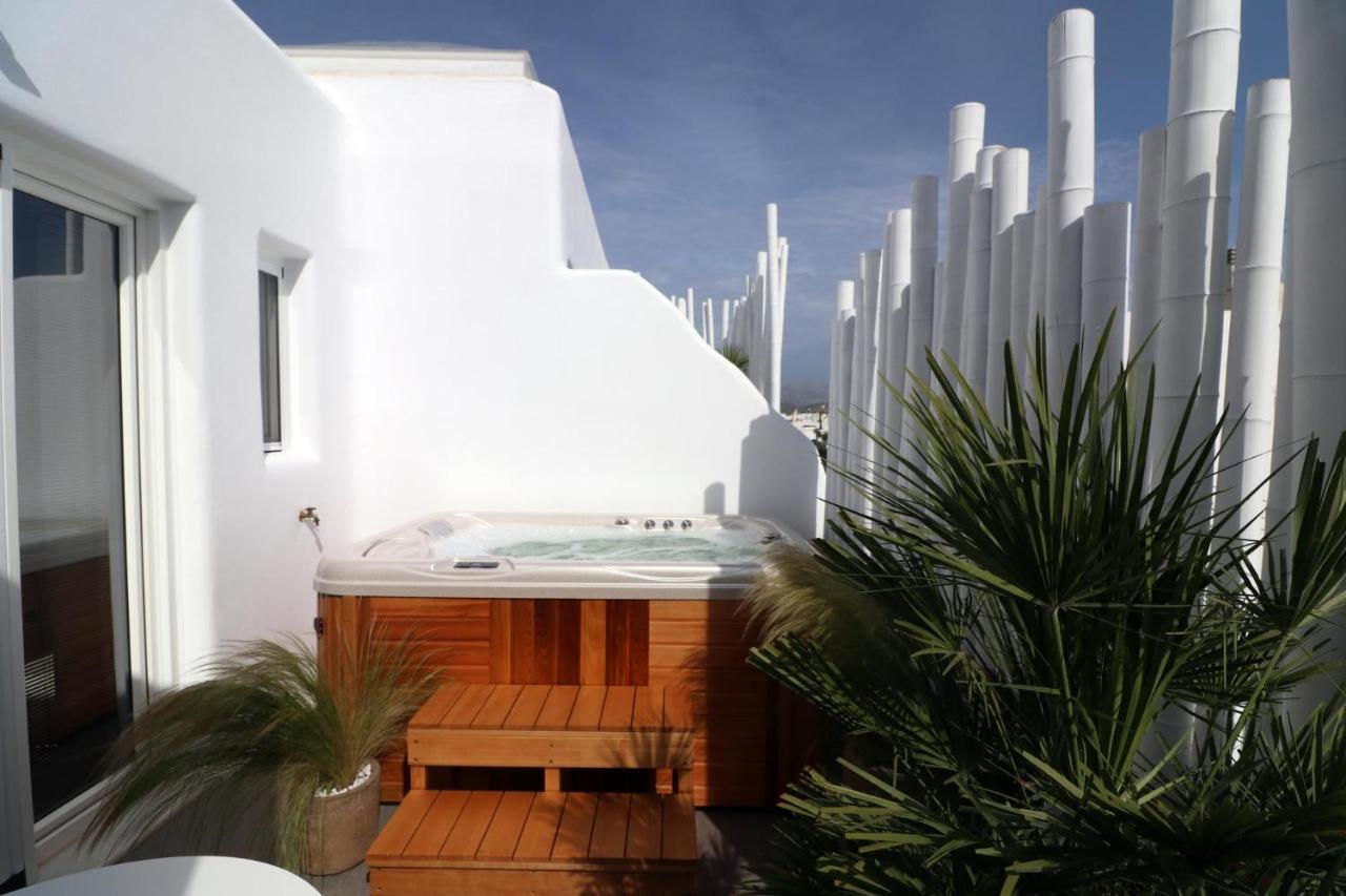 Narcissus Luxury Suites Naxos City Eksteriør billede